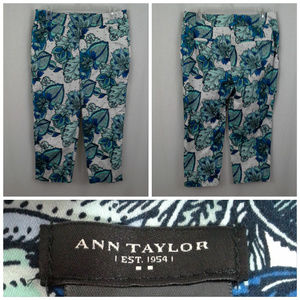 Ann Taylor womens pants Size 6 short Blue green